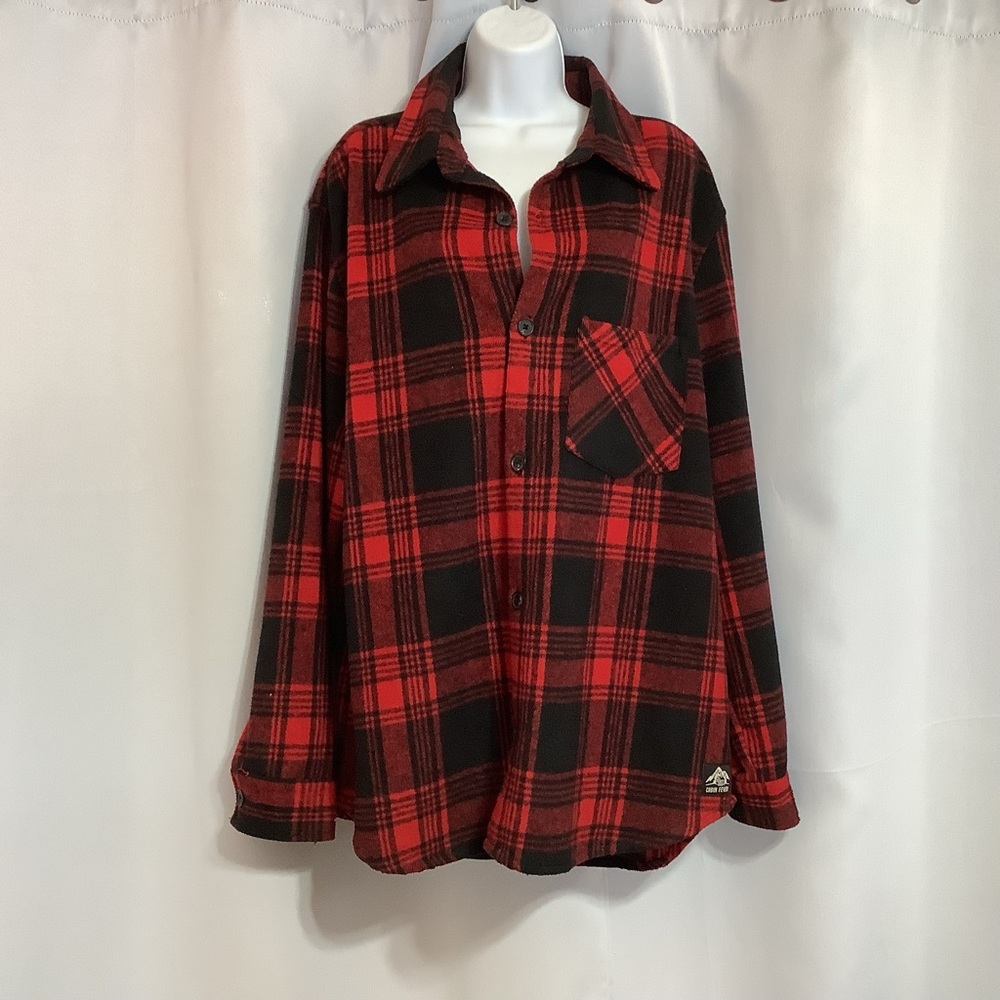 Cabin Fever Button-Up Shirt Men’s Size Large Red Black Buffalo Plaid Unisex